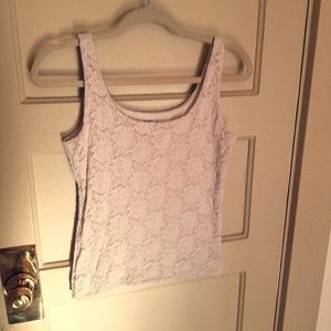 Fitted ivory lace tanktop by WHBM